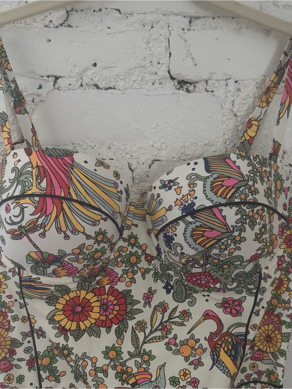 Tory Burch Floral Underwire One-Piece Swimsuit in New Ivory Promised Land Size M - Picture 8 of 11